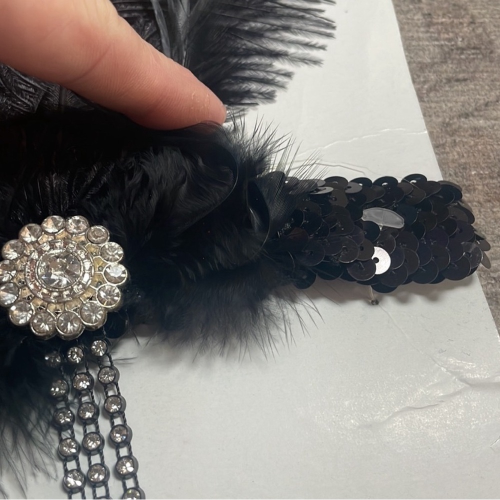 Roaring 20’s feather and sequin headband - Halloween costume, flapper girl - Picture 7 of 7